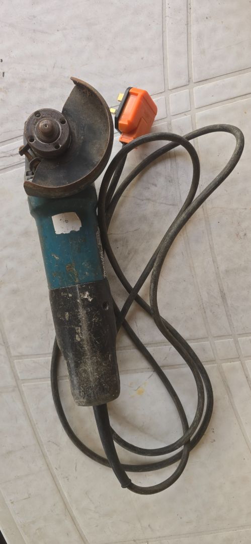 Makita Angle Grinder Rental