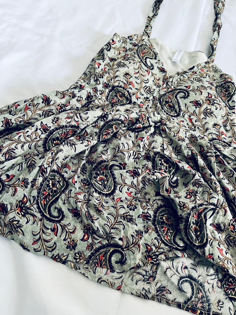 Green Paisley Print Halter Top Size S thumbnail 2