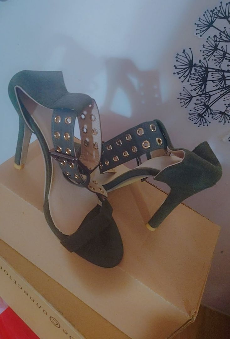 Green Stiletto Heel Sandals with Buckle Details Women thumbnail 2
