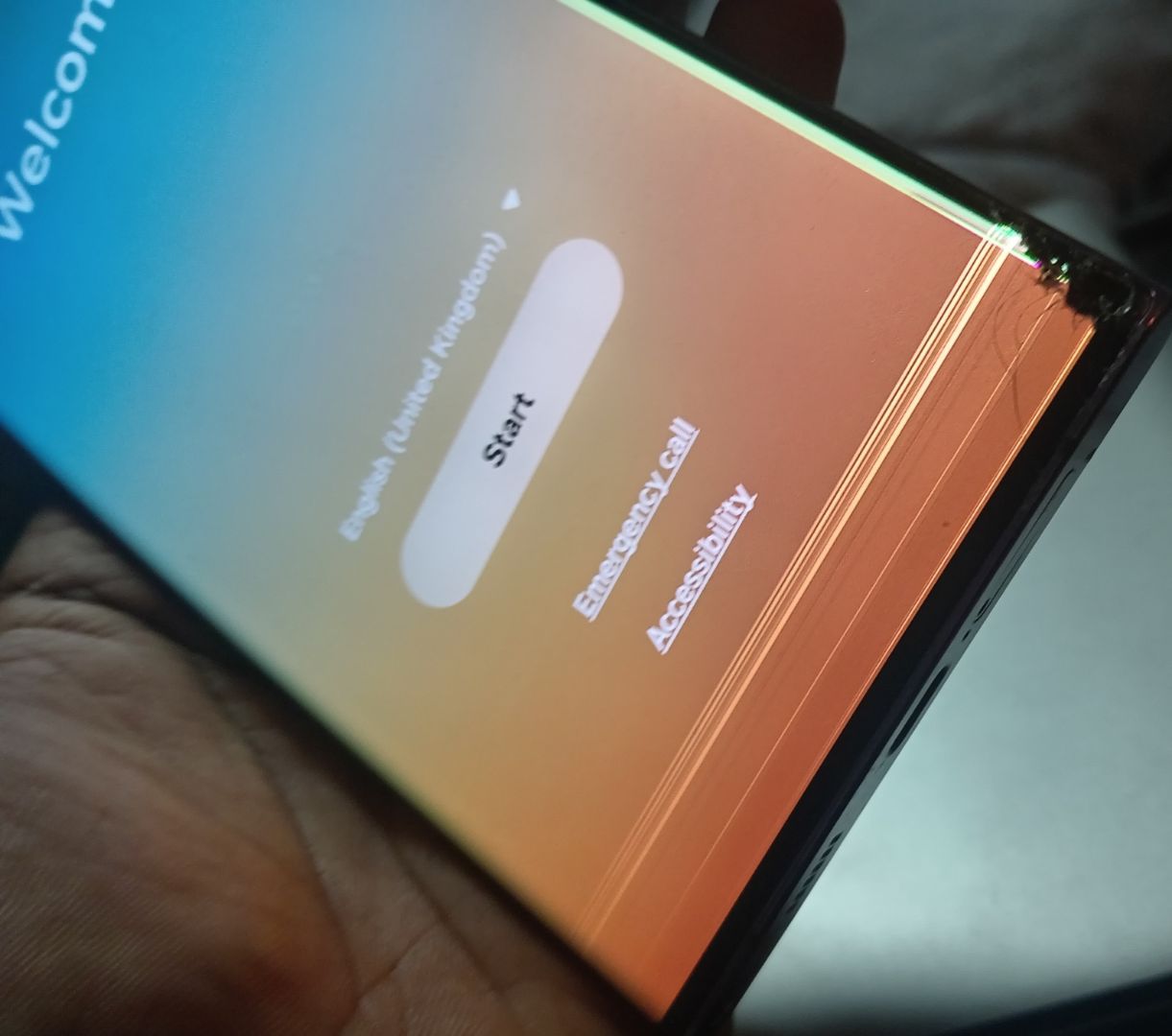 Samsung Galaxy S22 Ultra Burgundy thumbnail 4