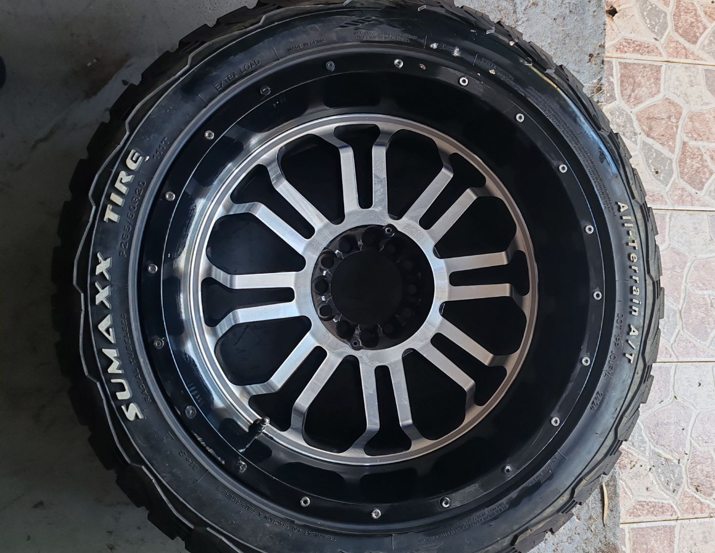 Sumaxx All-Terrain P265/50R20 Tyres with Rims thumbnail 2