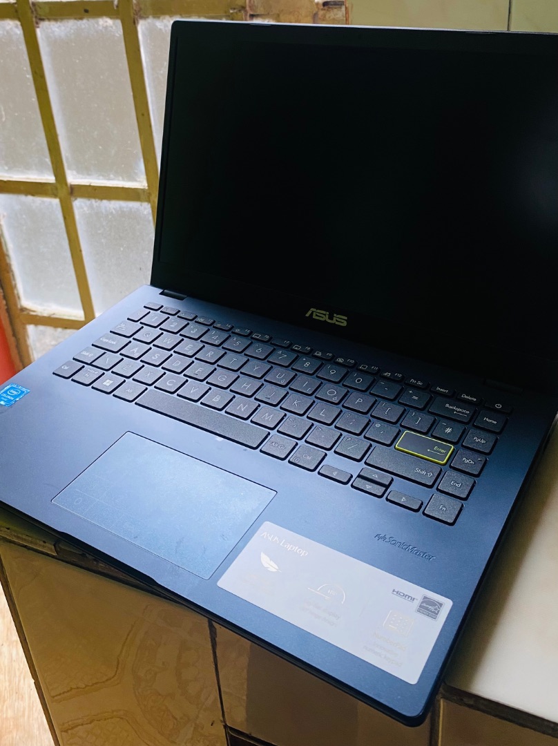 ASUS Laptop Blue - Image 1 of 2