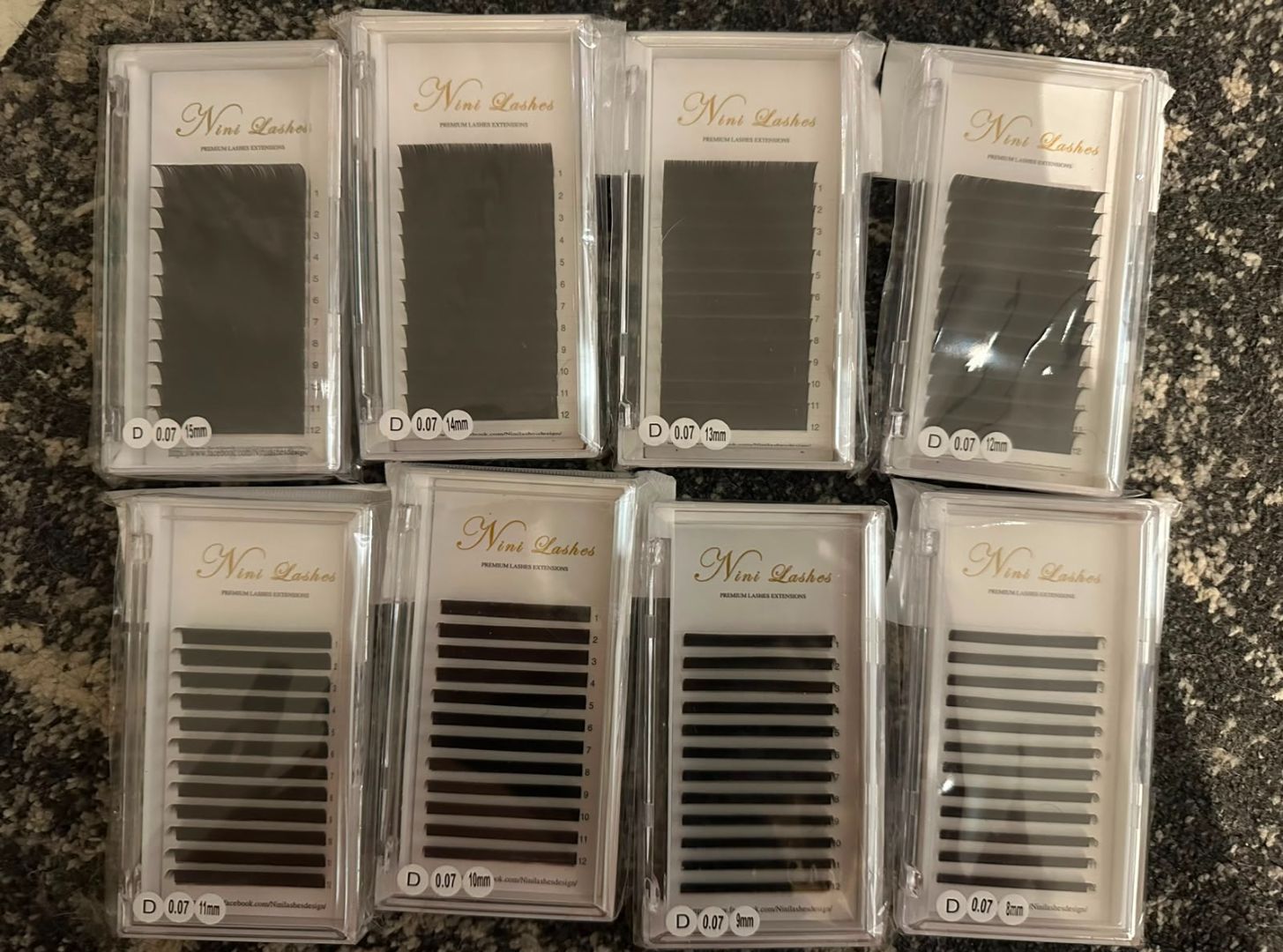 Nini Lashes Premium Eyelash Extensions D Curl 0.07mm Mixed Sizes