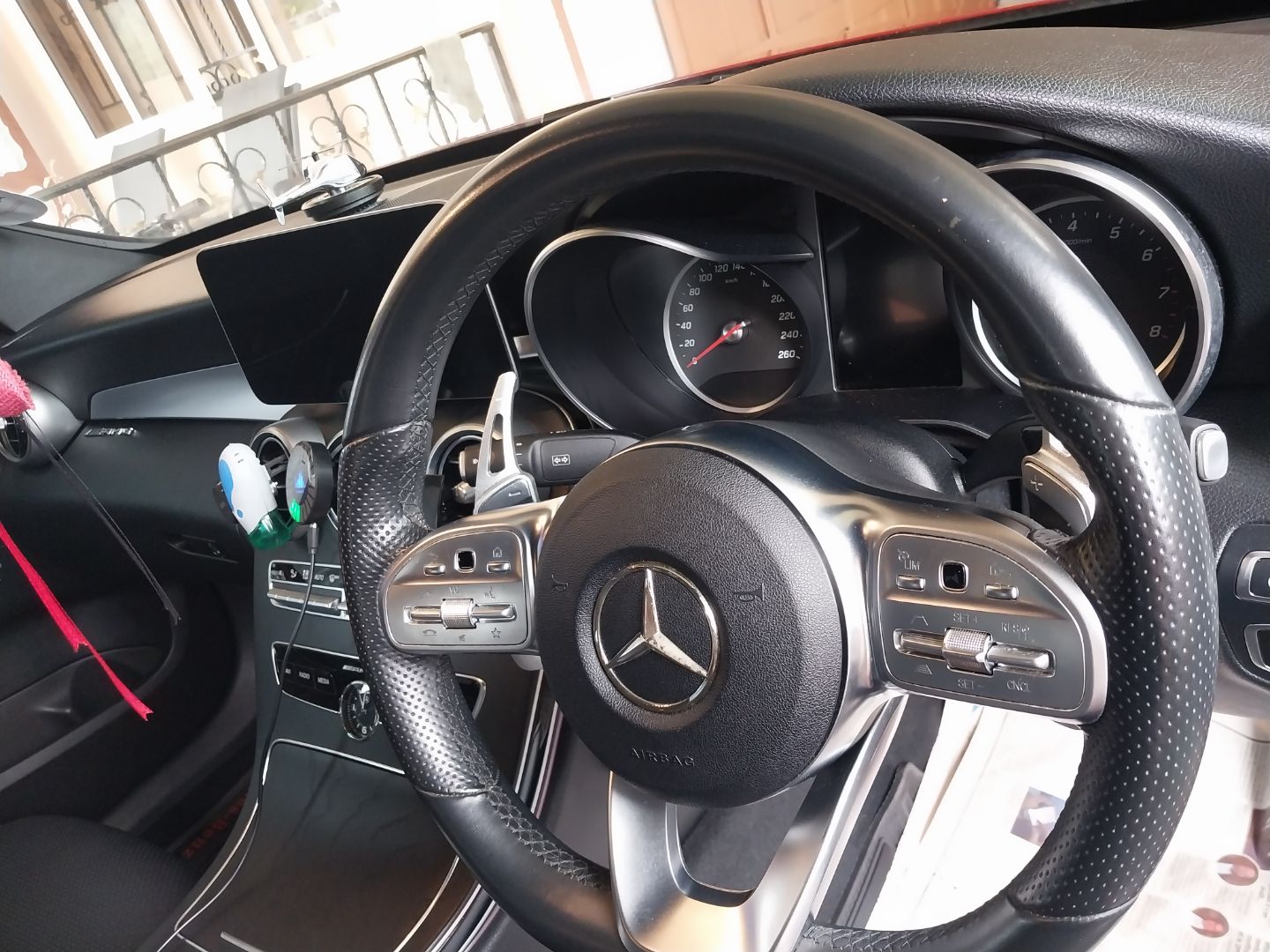 Mercedes-Benz C 180 2019 1.6L Automatic thumbnail 3