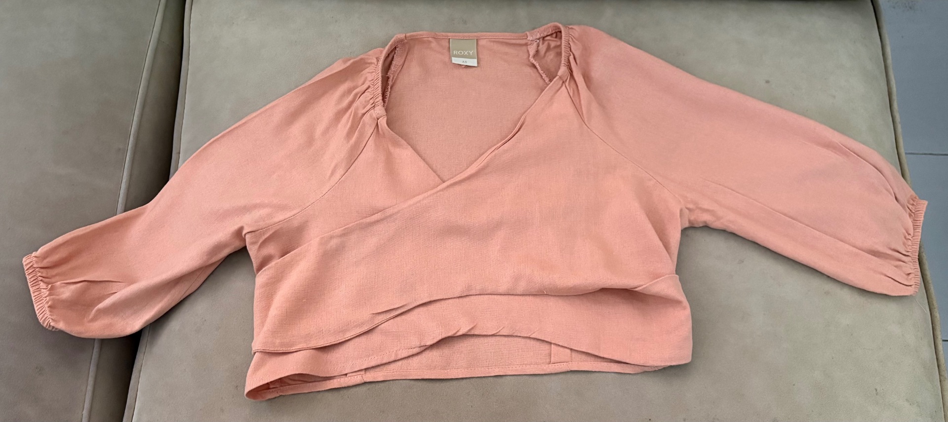 Assorted Women Clothing Bundle Various Sizes thumbnail 3