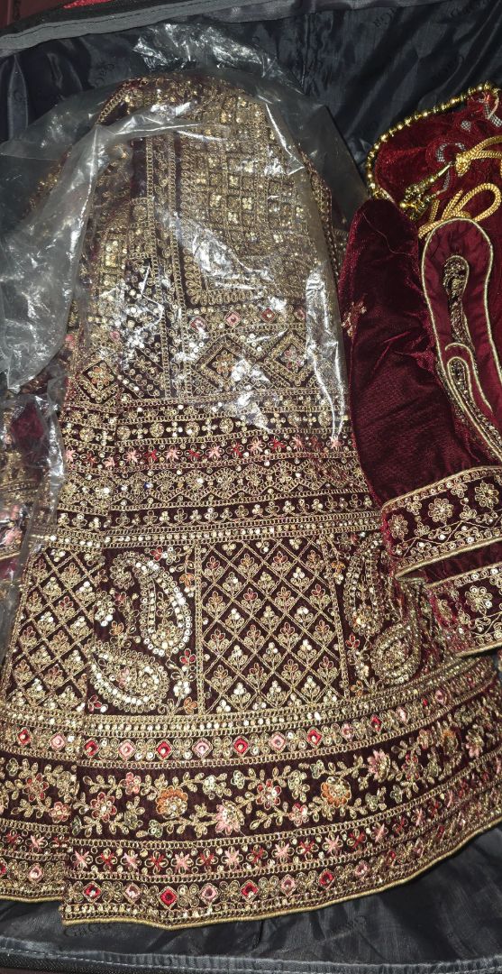 Dark red Velvet Bridal Lehenga Set Size 2xl thumbnail 5