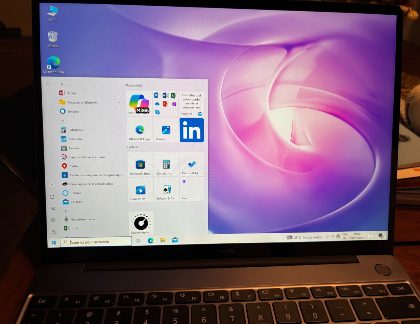 Huawei MateBook Intel Core i5 Gray thumbnail 3