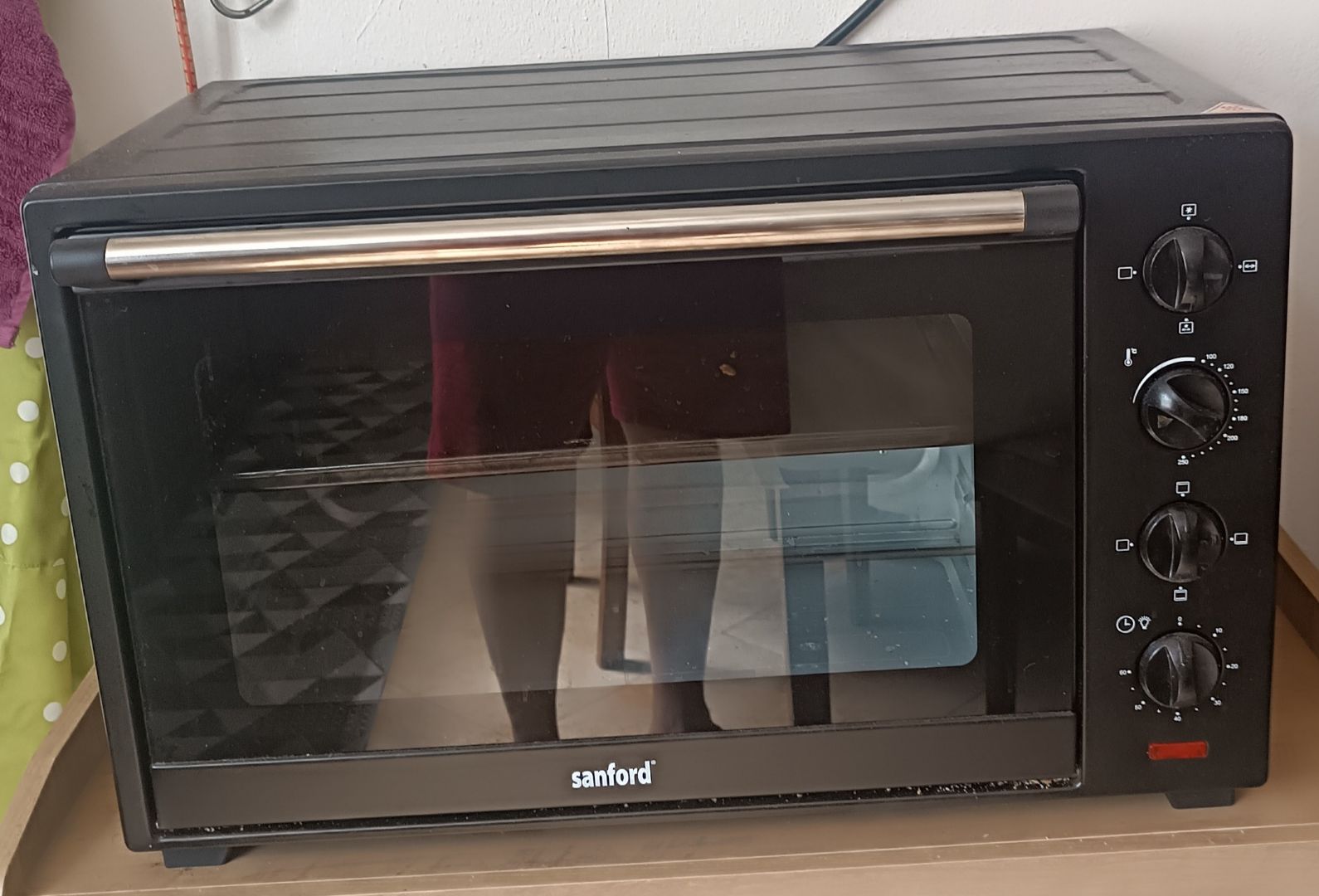 Sanford Electric Oven Black