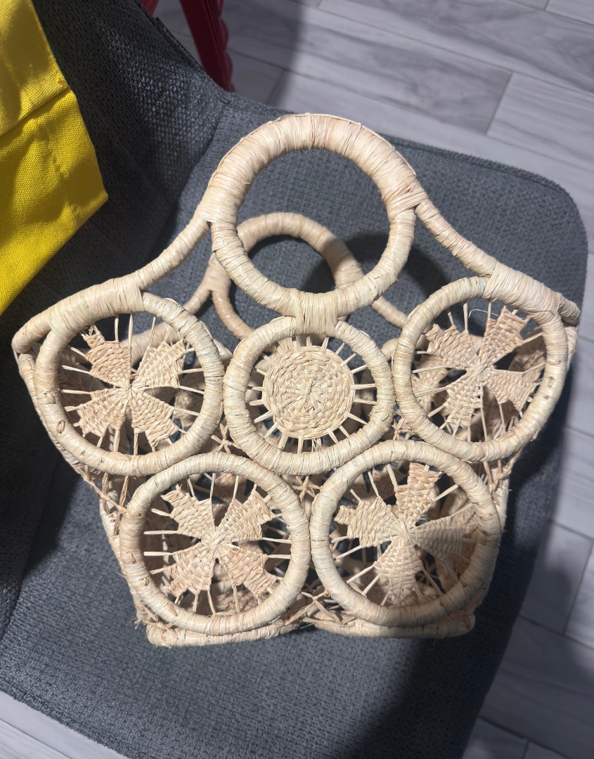 Madagascar Woven Straw Bag Medium Beige