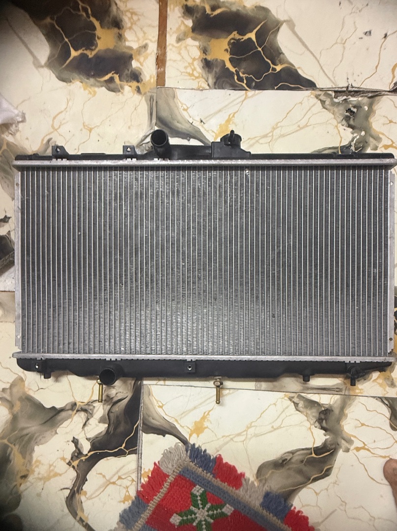 Toyota Corolla EE111 AE110 Radiator thumbnail 2