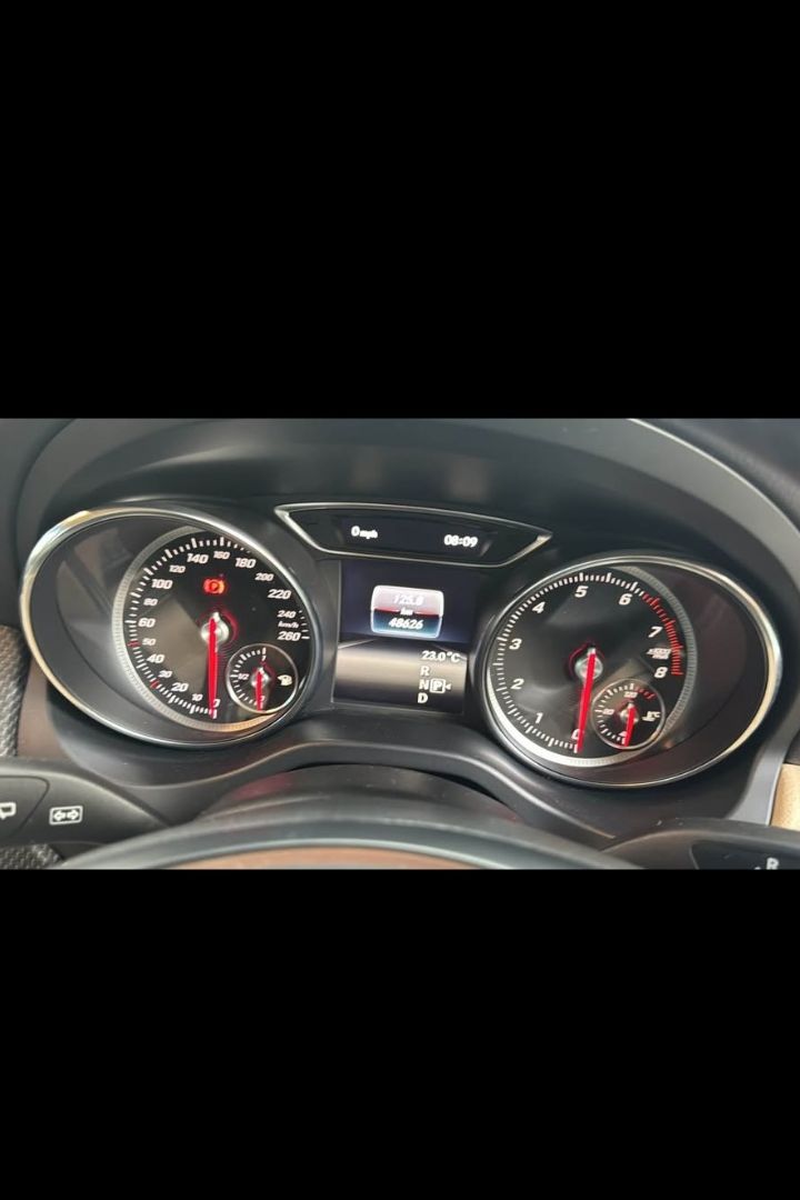 Mercedes GLA 180 2018 1.6L Automatic thumbnail 4