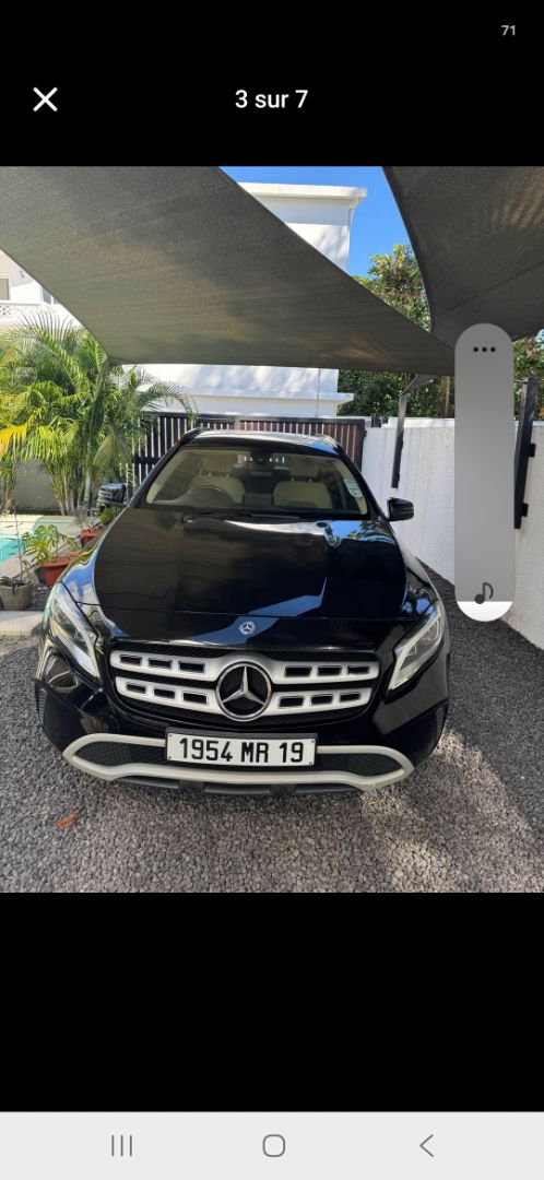Mercedes GLA 180 2018 1.6L Automatic thumbnail 7