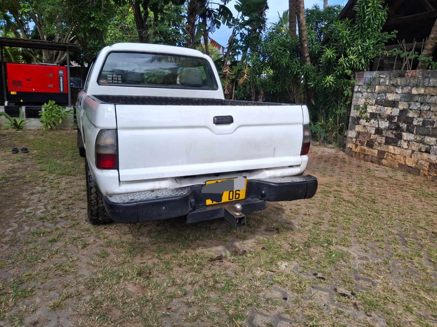 Mitsubishi L200 2006 4x4 Manual thumbnail 5