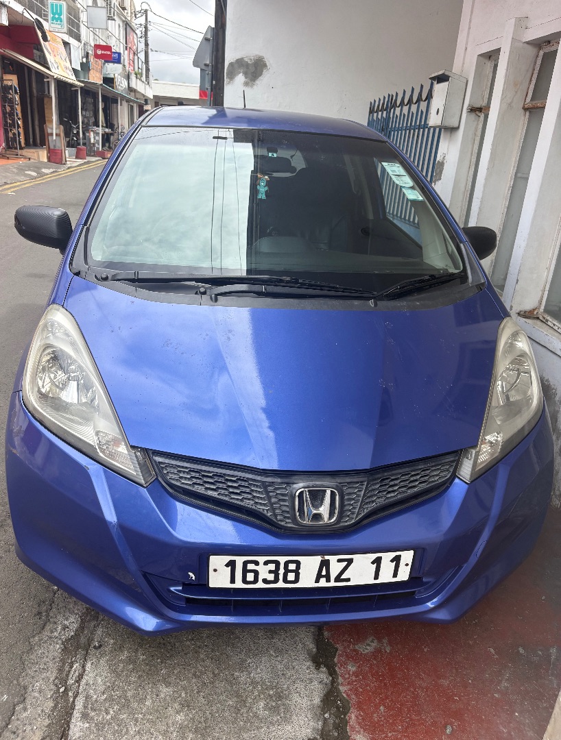 Honda Fit 2011 1.3L Automatic