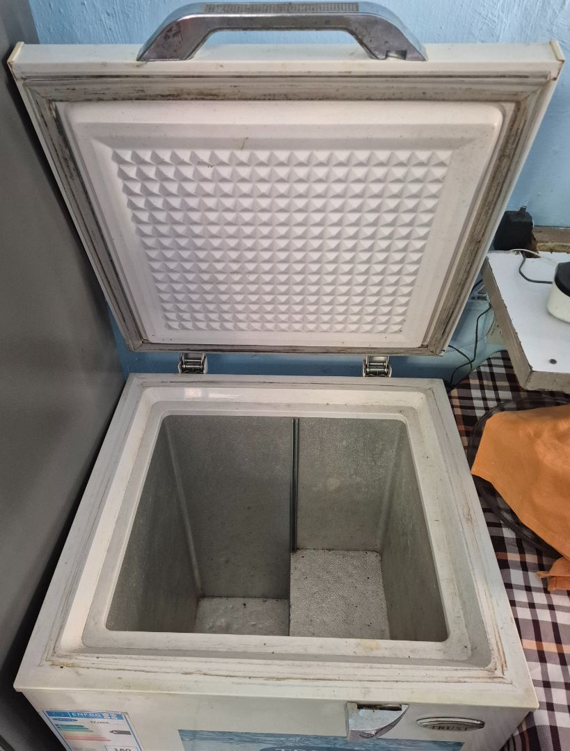 TRUST TF105A Chest Freezer White thumbnail 2