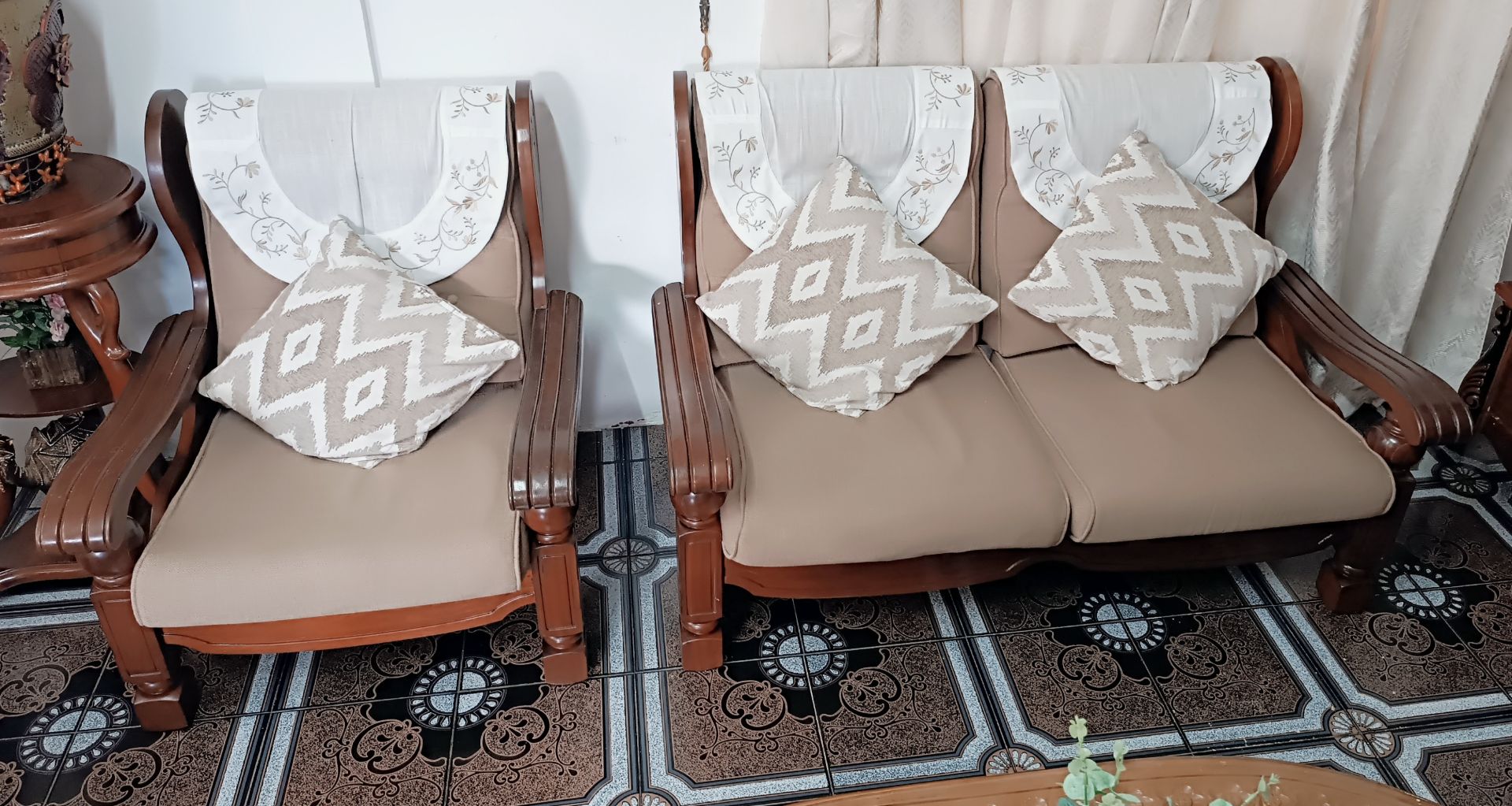 Wooden Sofa Set 1+2 Seater Brown