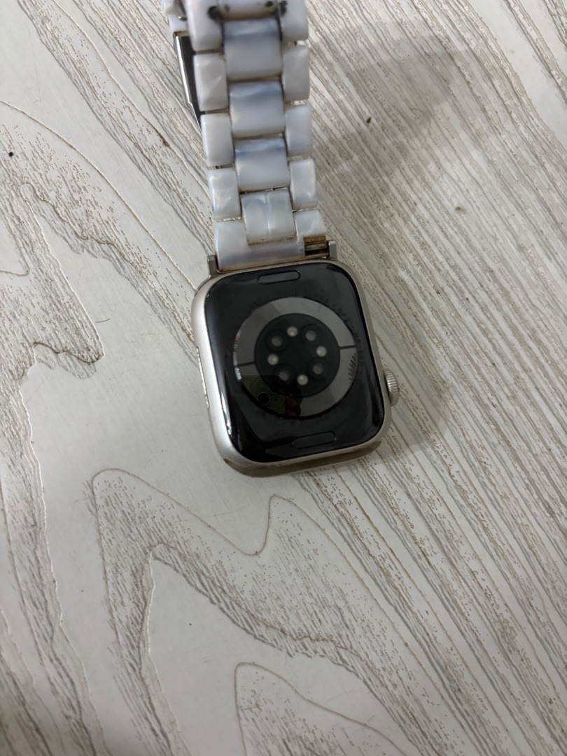 Apple Watch Series 9 41mm with Multiple Straps thumbnail 3