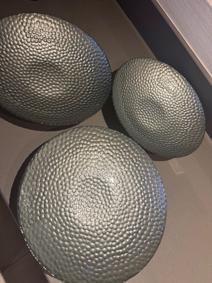 Lot of 3 New Plates thumbnail 3