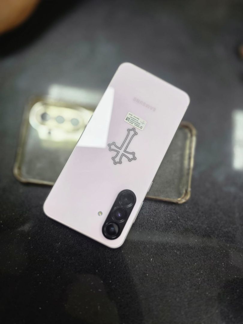 Samsung A56 Pink thumbnail 4