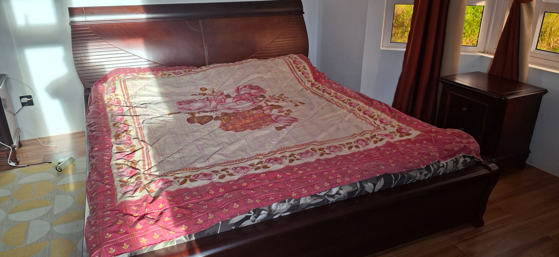 Solid wood king size  bed in mahogany with Headboard Storage thumbnail 2