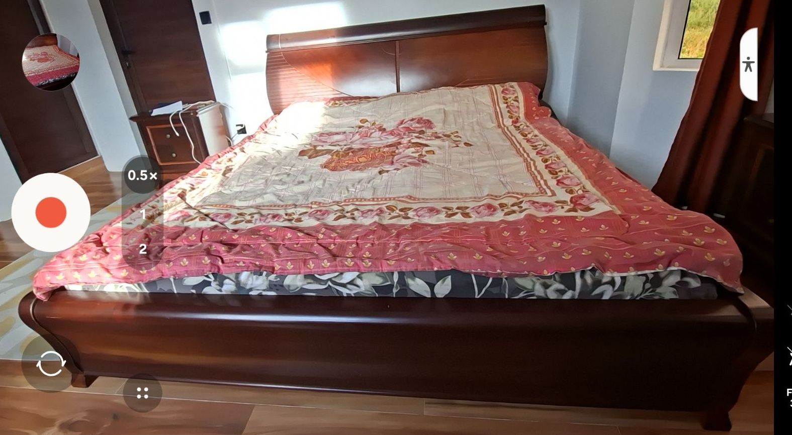Solid wood king size bed in mahogany with Headboard Storage - Image 1 of 7
