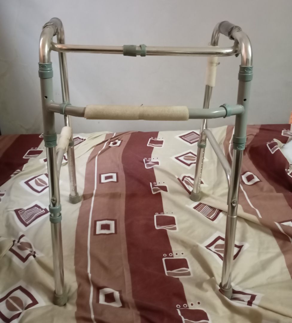 Adult Medical Walking Frame Silver Green