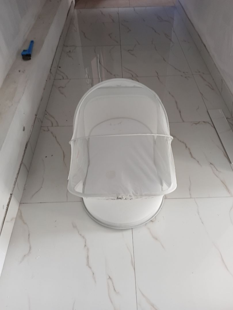 White Portable Baby Bassinet with Mosquito Net thumbnail 3