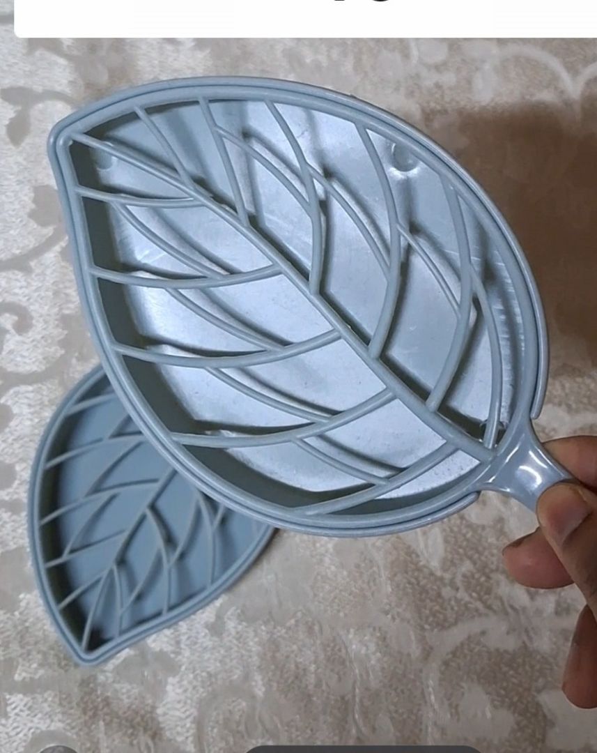 Leaf Shaped Soap Holders 2 for rs 75
