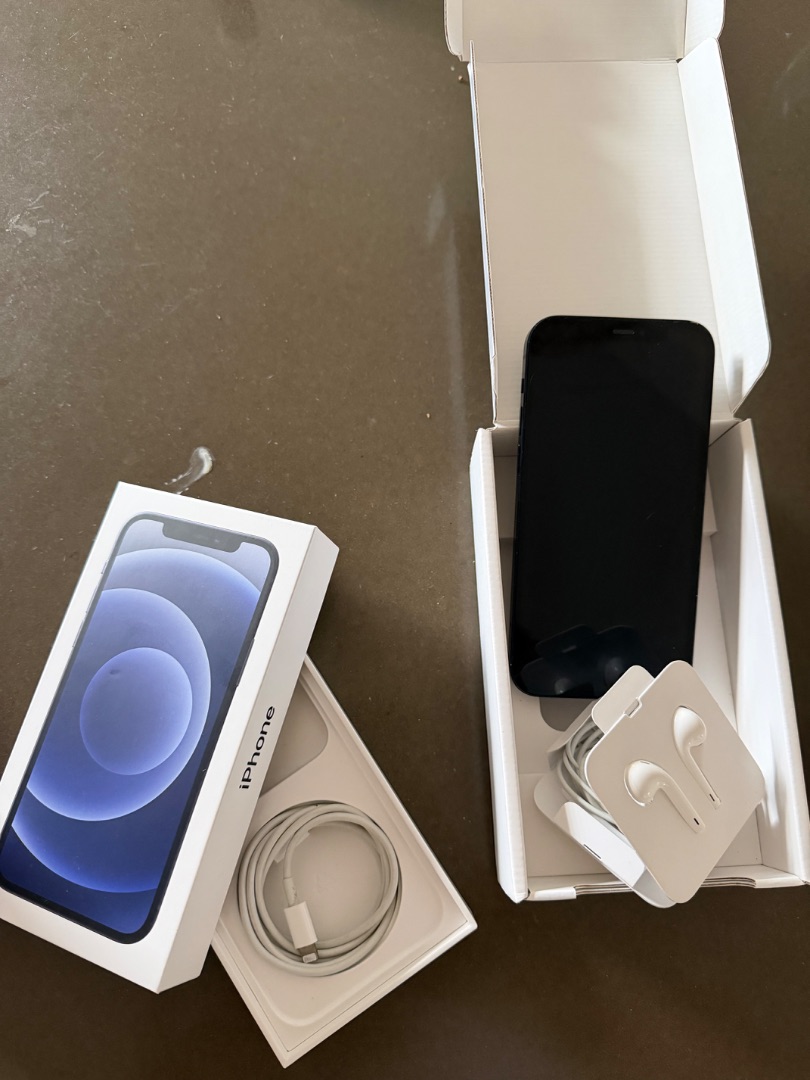 Apple iPhone 12 256GB Black thumbnail 4