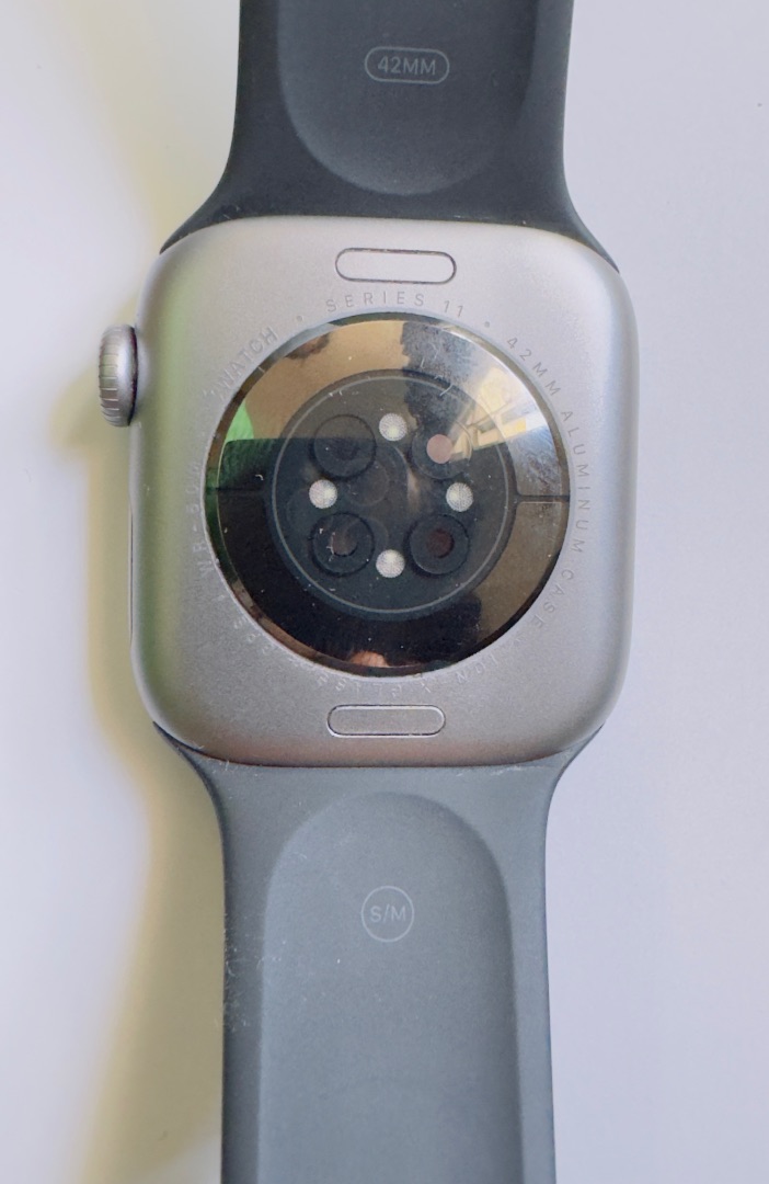 Apple Watch Series 11 42mm Space Gray S/M thumbnail 2
