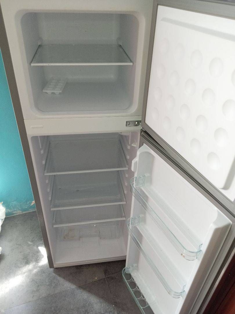 Westpoint Double Door Refrigerator Silver