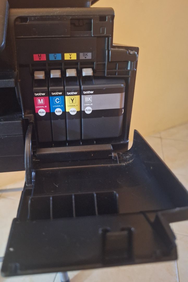 Brother DCP-J105 InkBenefit Printer Scanner Copier thumbnail 3