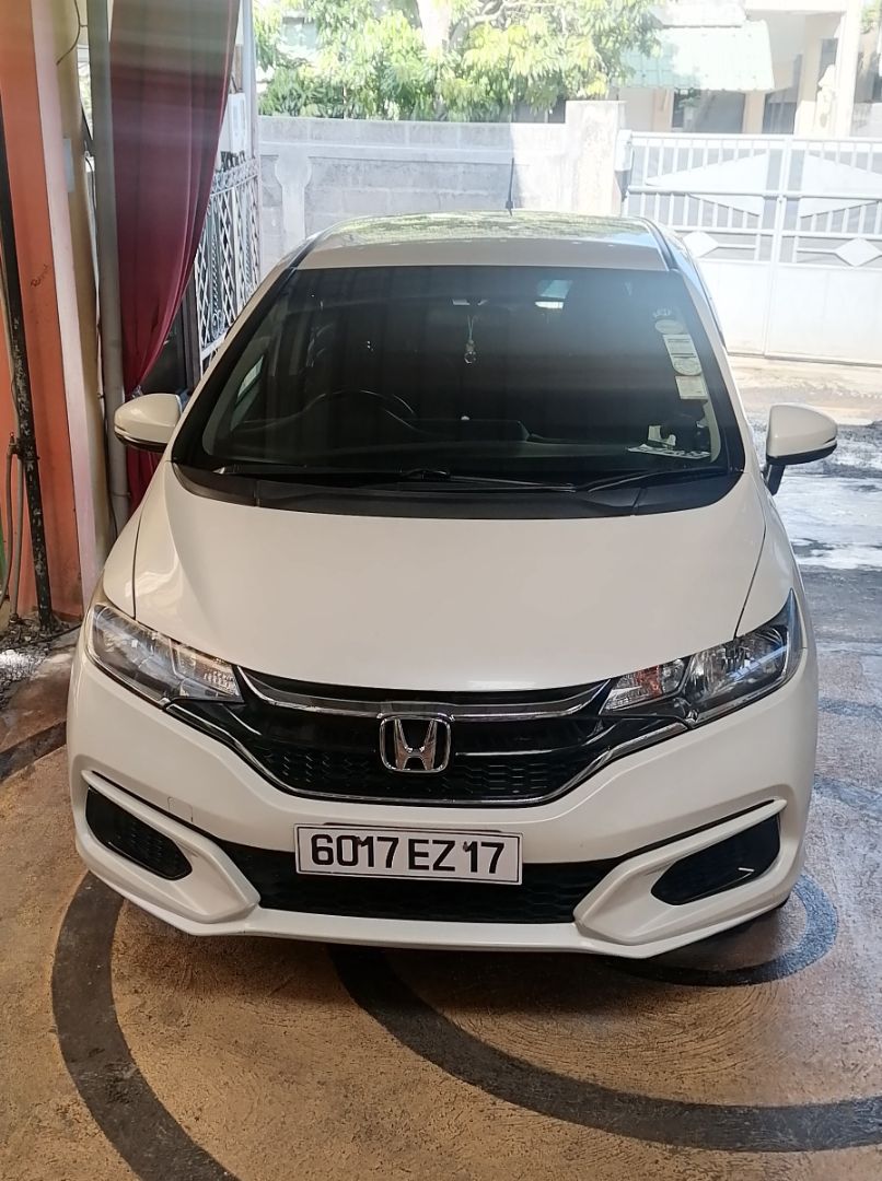 Honda Fit 2017 1.3L Automatic thumbnail 2