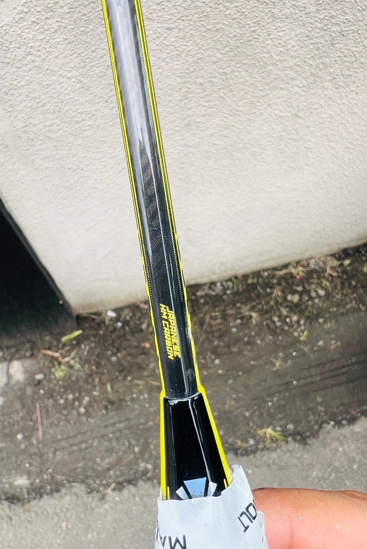 Carlton Razor V1.0 Badminton Racket thumbnail 3