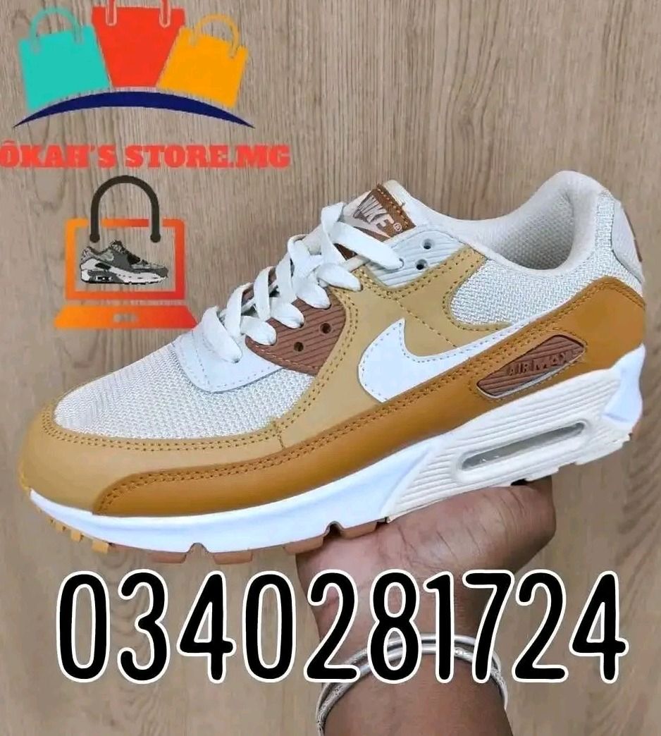 Nike Air Max 90 Sneakers Sizes 36-44 thumbnail 2