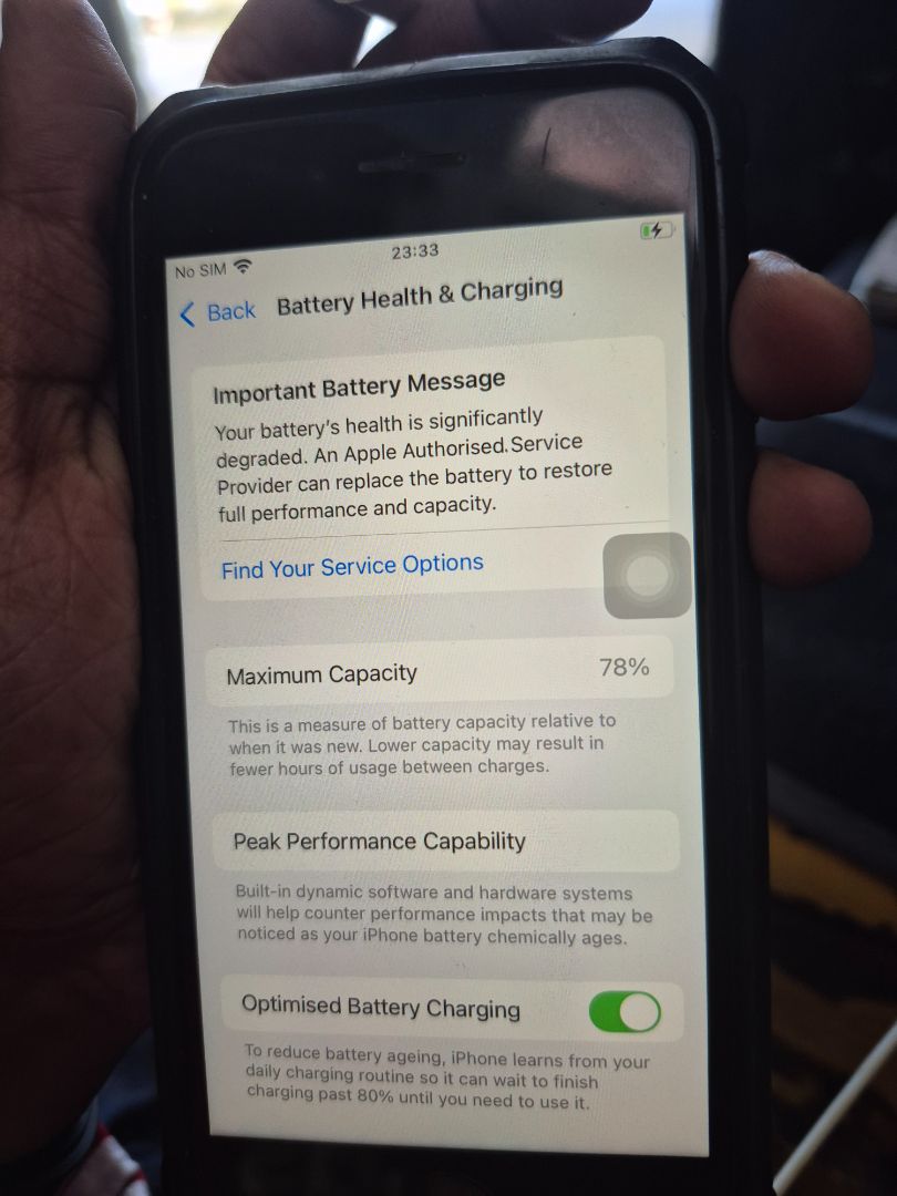 Apple iPhone SE 2nd Gen 128GB Black thumbnail 3