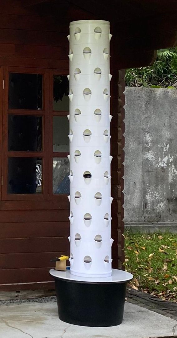 72-Hole 12-Layer Hydroponic Vertical Tower System thumbnail 2