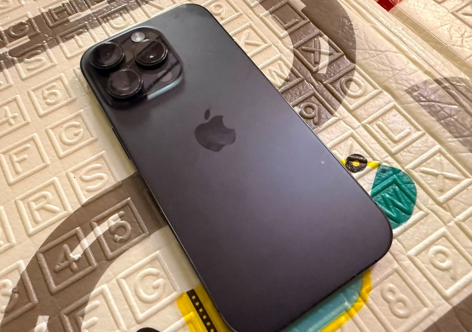 Apple iPhone 16 Pro 128GB Black thumbnail 2