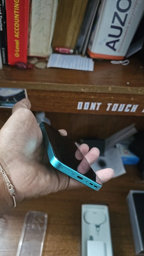 Oppo Find X9s Pro Blue thumbnail 6