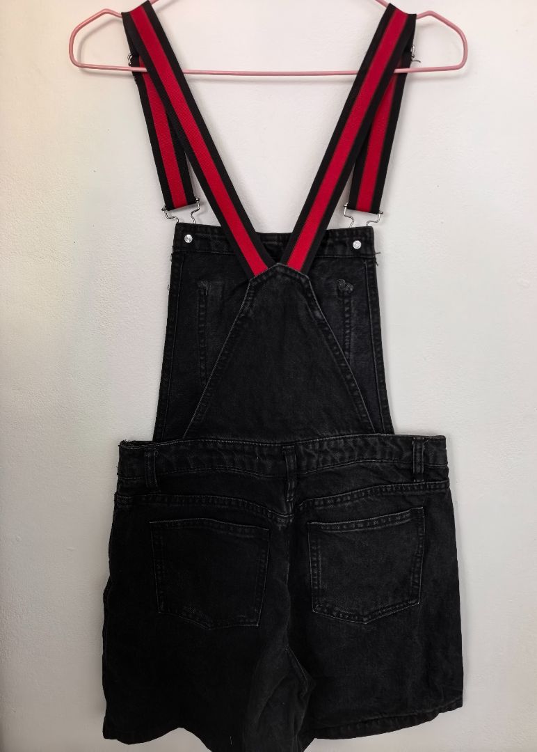 Jennyfer Black Denim Short Overalls Red Straps M thumbnail 2