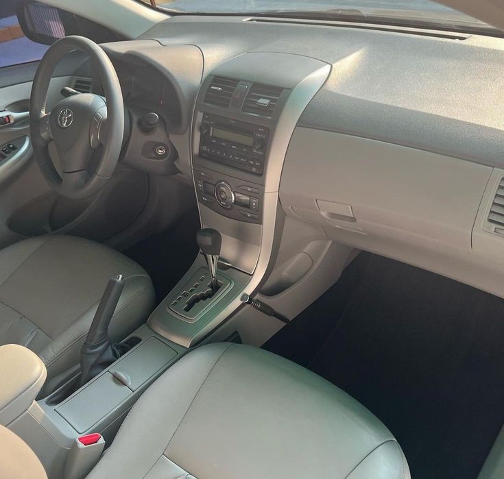 Toyota Corolla Rental thumbnail 2