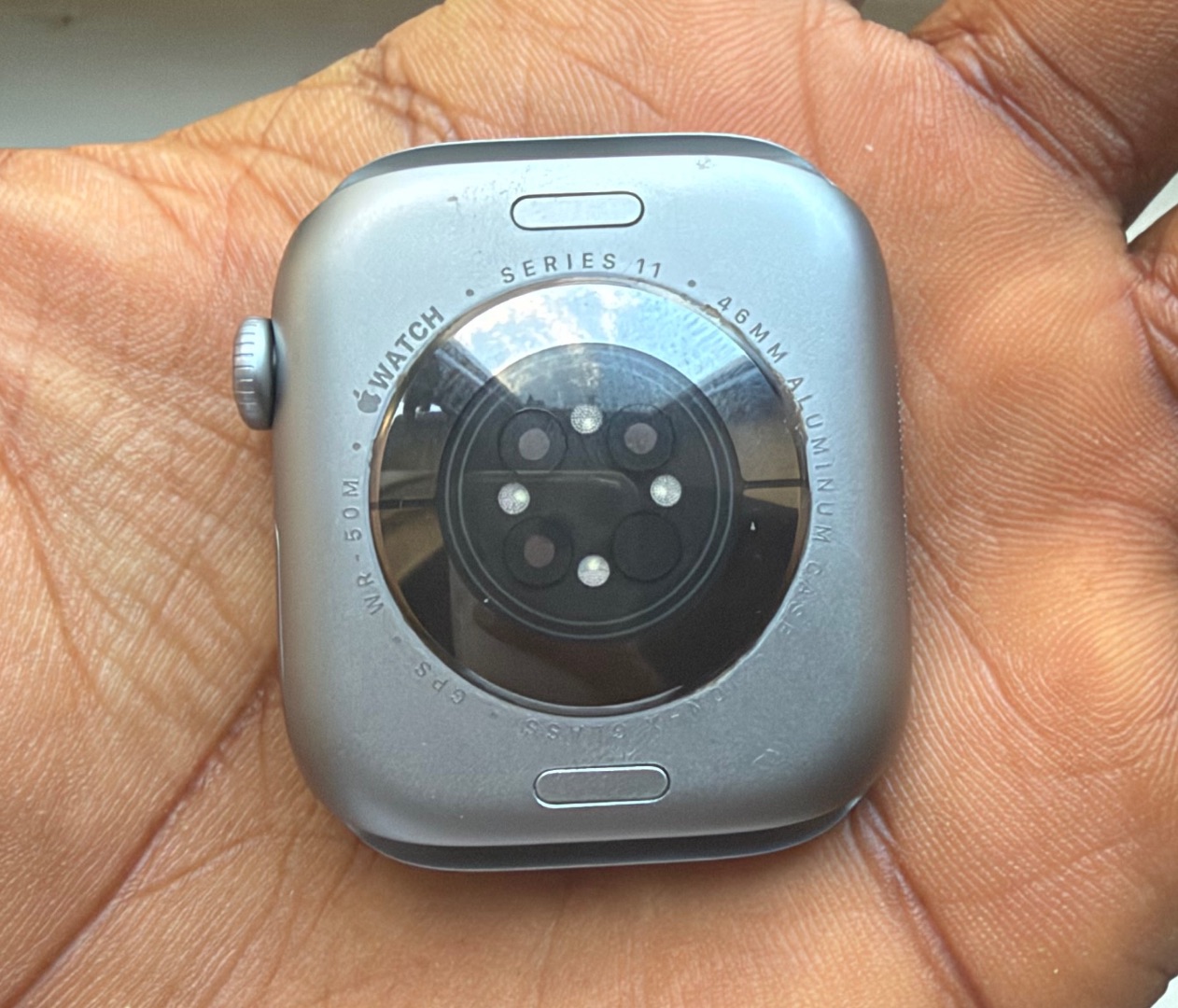 Apple Watch Series 11 46mm Silver thumbnail 4