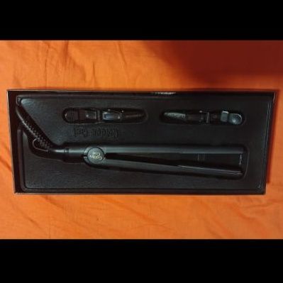 Golden Curl Hair Straightener Black
