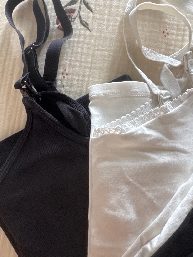 Lot of 4 H&M Maternity Nursing Tank Tops Size M Black White thumbnail 2