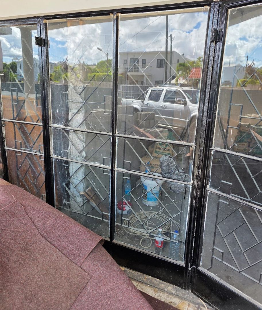 Union Glass Door and Metal Windows