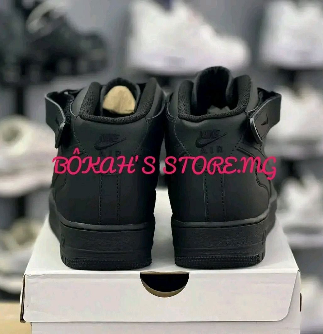 Nike Air Force One Sneakers thumbnail 4