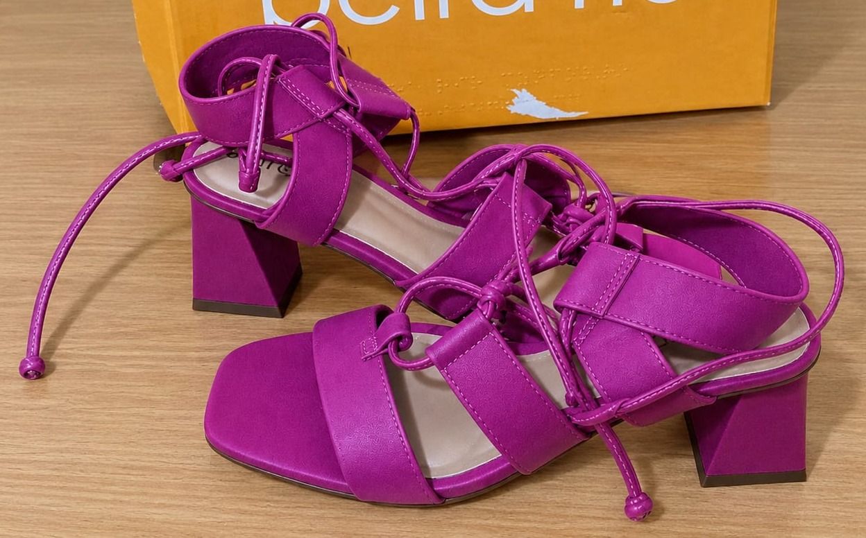 Beira Rio Women's Heeled Sandals Purple Size 38