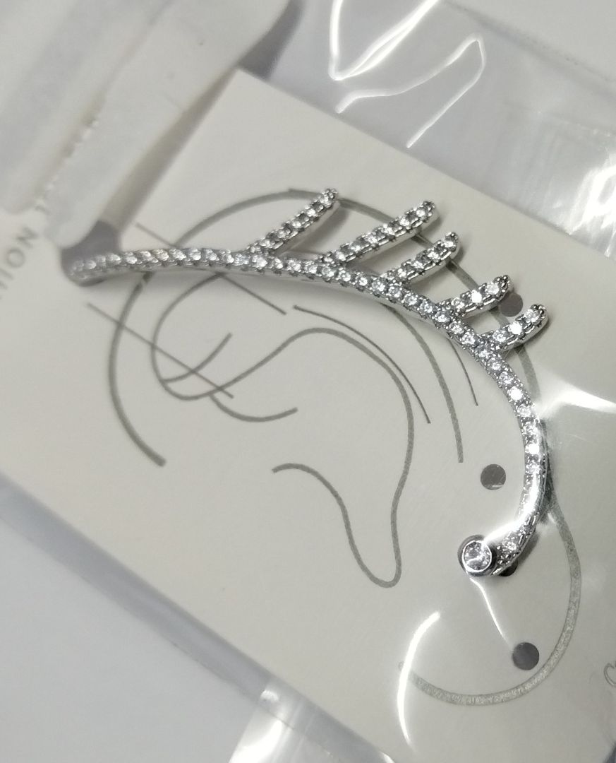 Silver-Tone Cubic Zirconia Leaf Ear Cuff thumbnail 2