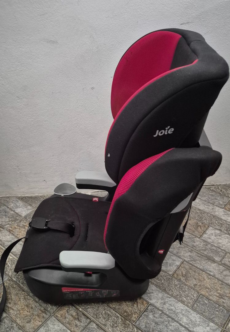 Joie Car Seat Black. thumbnail 2