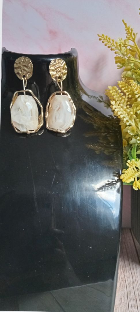 Gold Frame Milky White Stone Drop Earrings thumbnail 3